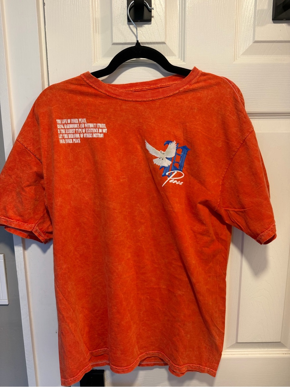 Men’s Peace T-Shirt Orange Short Sleeve Size Large